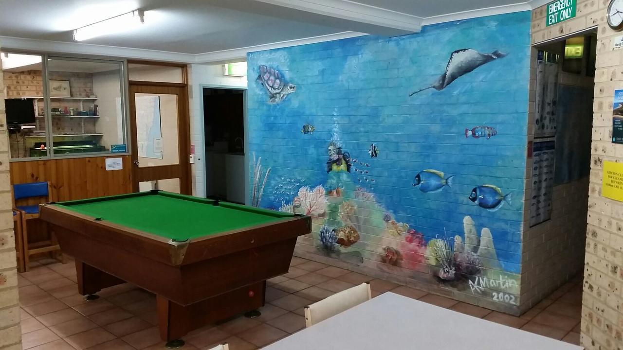 Wandarrah Lodge Hostel Меримбула Экстерьер фото