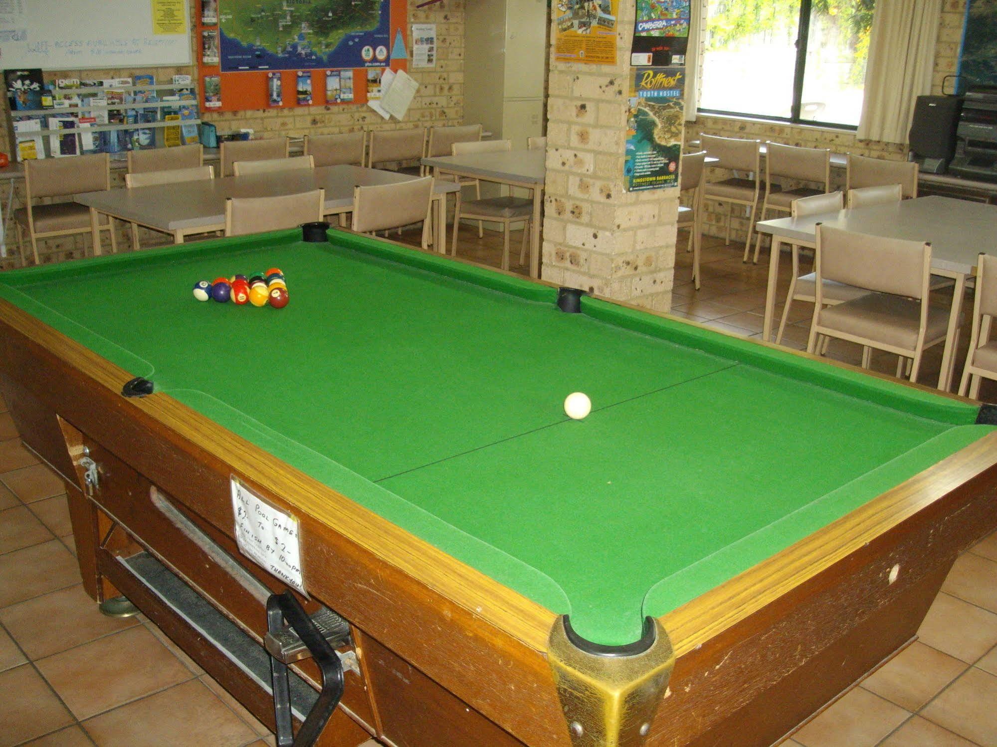 Wandarrah Lodge Hostel Меримбула Экстерьер фото