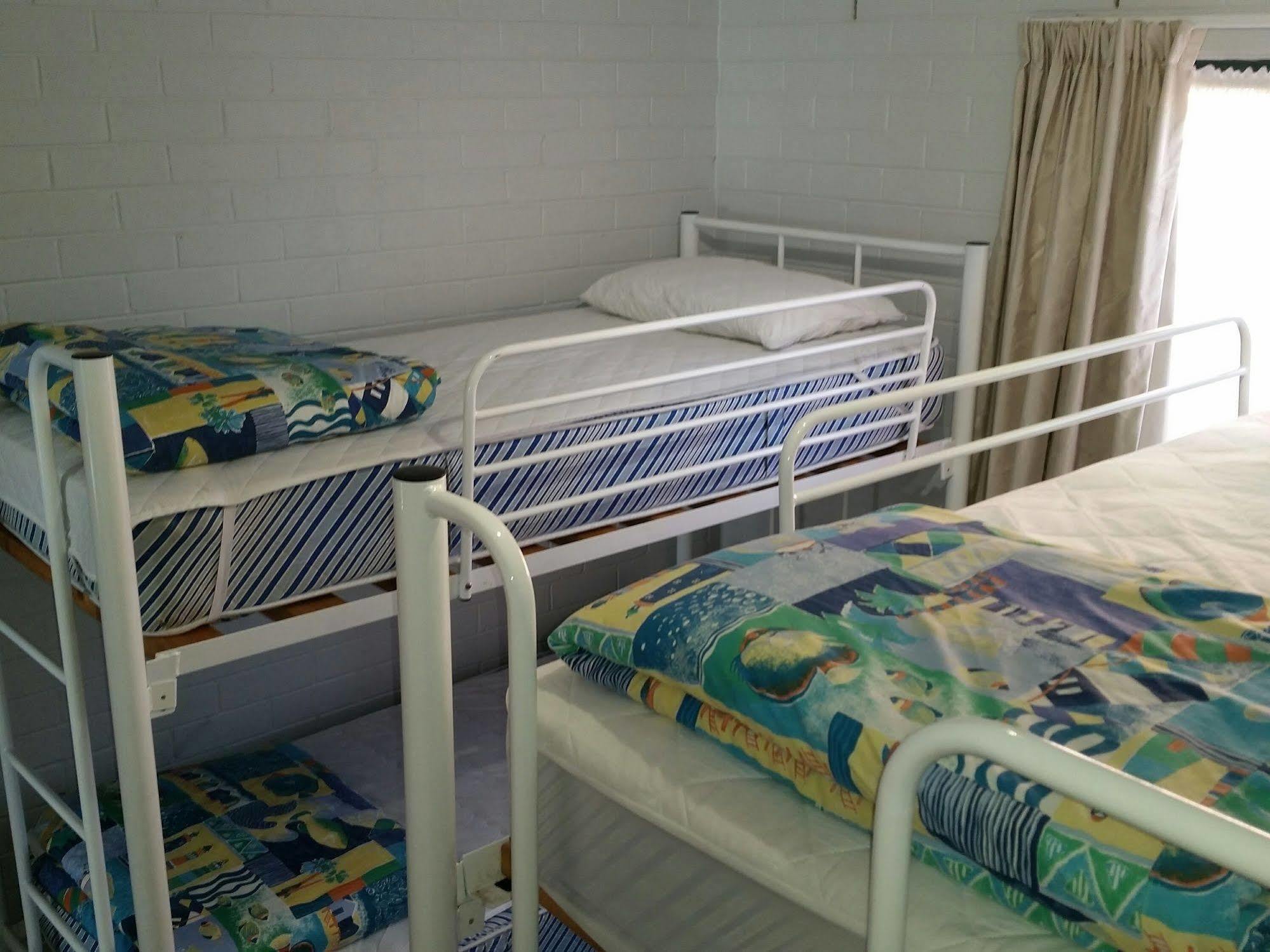 Wandarrah Lodge Hostel Меримбула Экстерьер фото